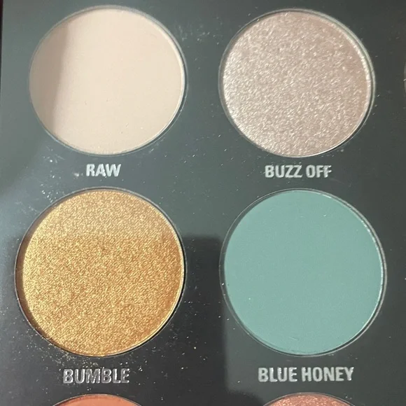 Pressed Powder Palette - Blue Honey Pallet BNIB - Picture 3 of 8